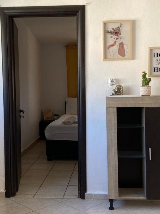 Popi'S Apartment Goníai المظهر الخارجي الصورة